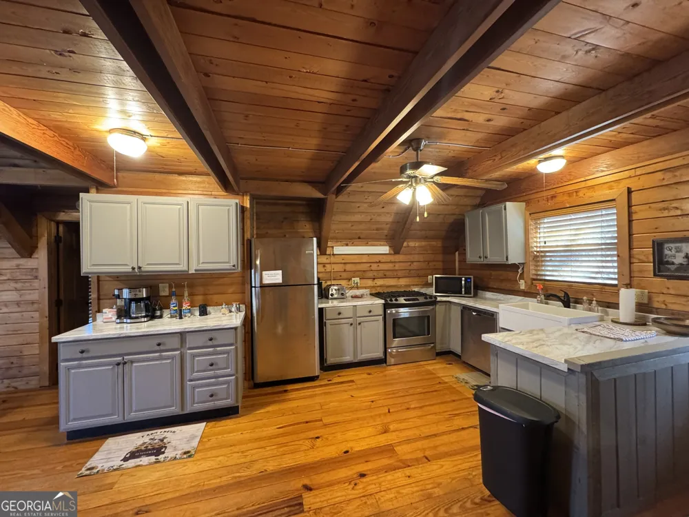 137 Blue Spruce DR Blairsville, GA 30512