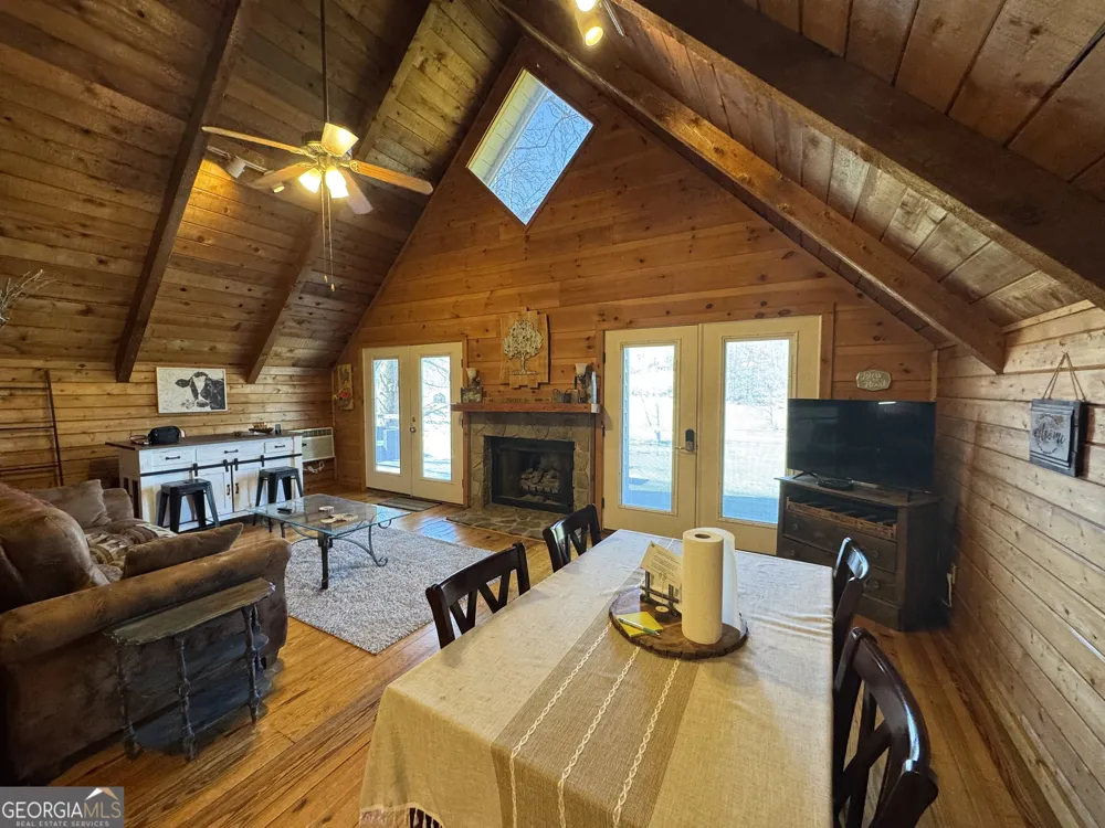 137 Blue Spruce DR Blairsville, GA 30512