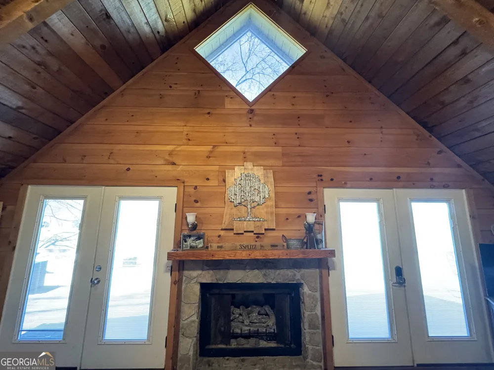 137 Blue Spruce DR Blairsville, GA 30512
