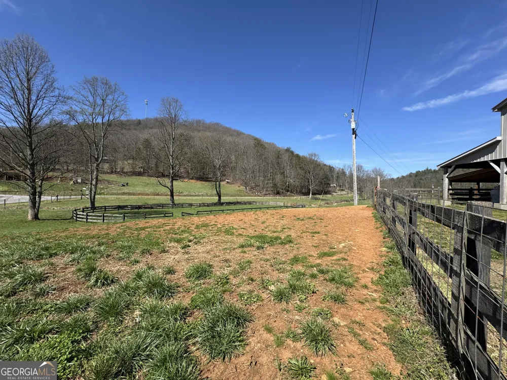 137 Blue Spruce DR Blairsville, GA 30512