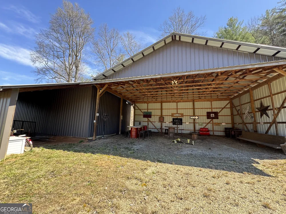 137 Blue Spruce DR Blairsville, GA 30512