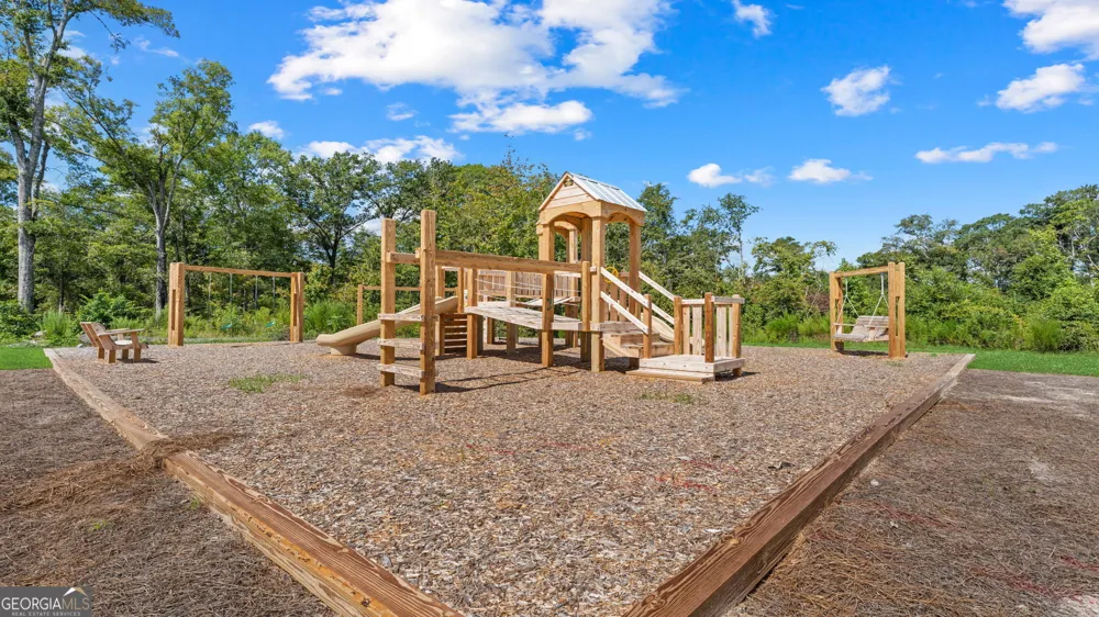 163 Timber RD Statesboro, GA 30458
