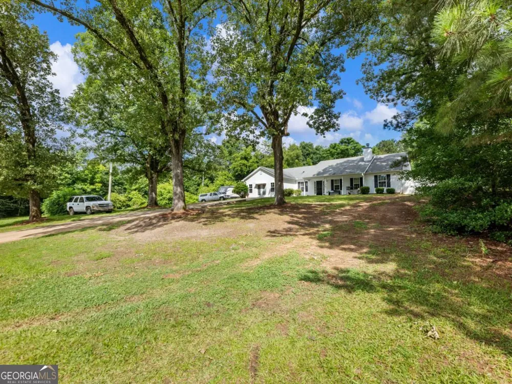 152 Carl Cedar Hill RD Winder, GA 30680