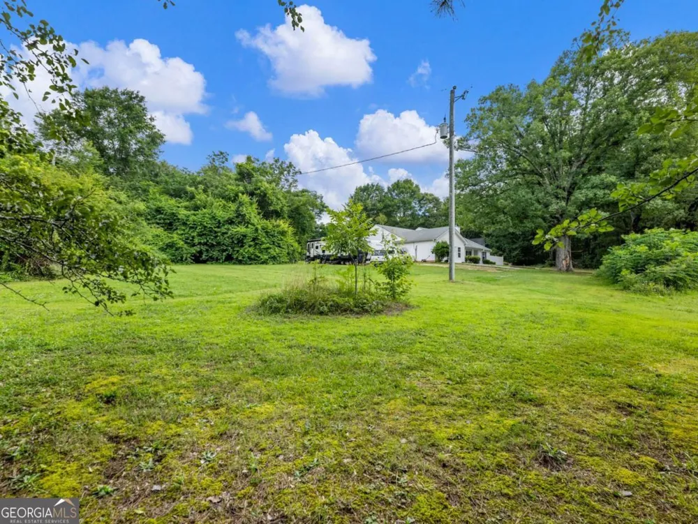 152 Carl Cedar Hill RD Winder, GA 30680