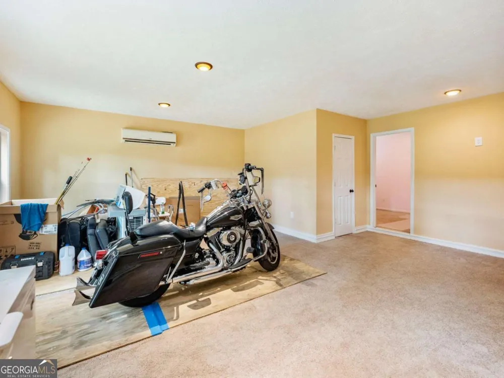 152 Carl Cedar Hill RD Winder, GA 30680
