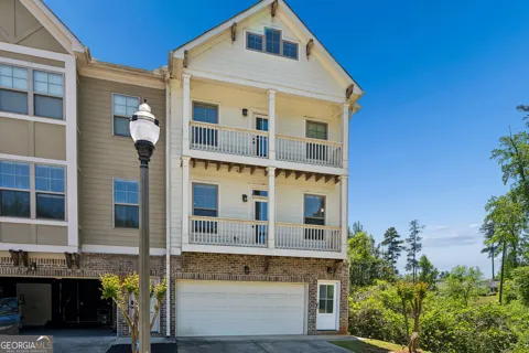 2424 Misty Hollow PL