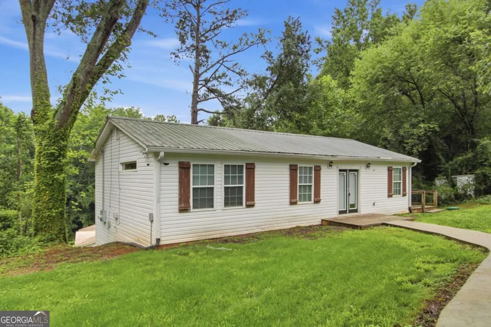 211 First ST Woodstock, GA 30188