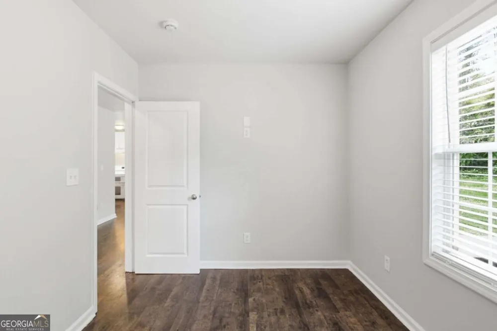 211 First ST Woodstock, GA 30188
