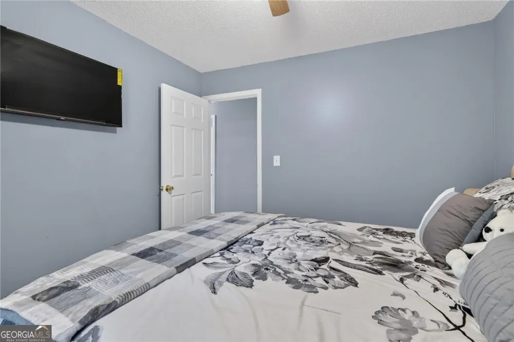 903 B Poplar ST Guyton, GA 31312