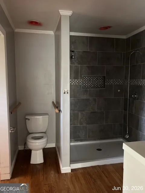 57 LEIGH ST Commerce, GA 30529