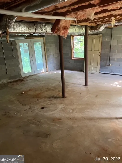 57 LEIGH ST Commerce, GA 30529