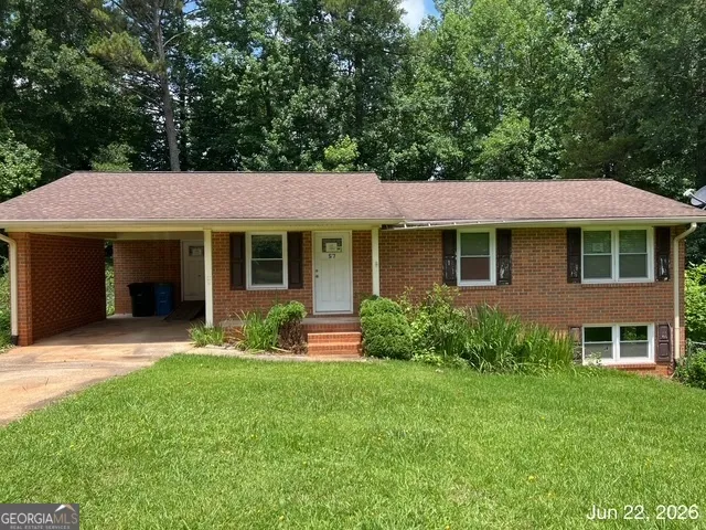 57 LEIGH ST Commerce, GA 30529