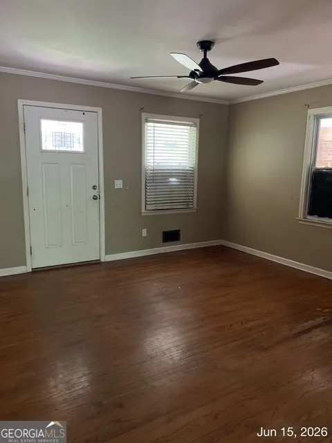 57 LEIGH ST Commerce, GA 30529