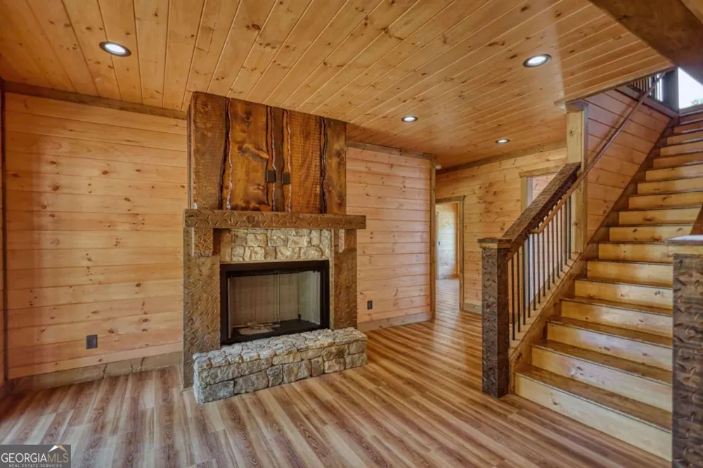 483 Church ST Blue Ridge, GA 30513