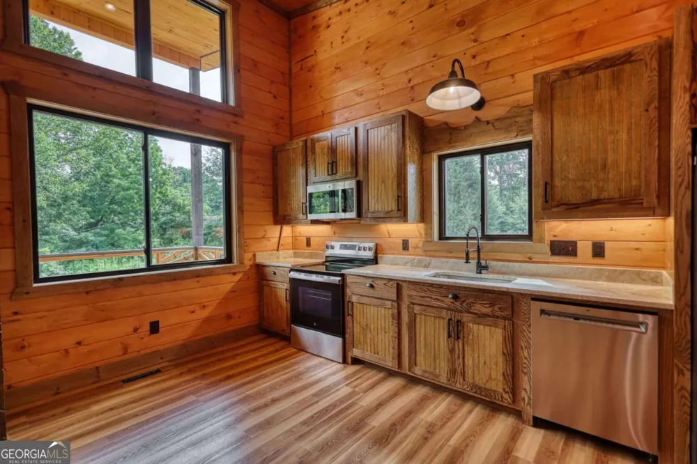 483 Church ST Blue Ridge, GA 30513