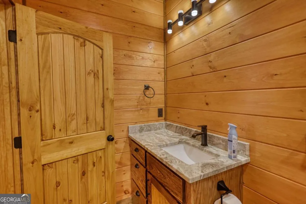 483 Church ST Blue Ridge, GA 30513