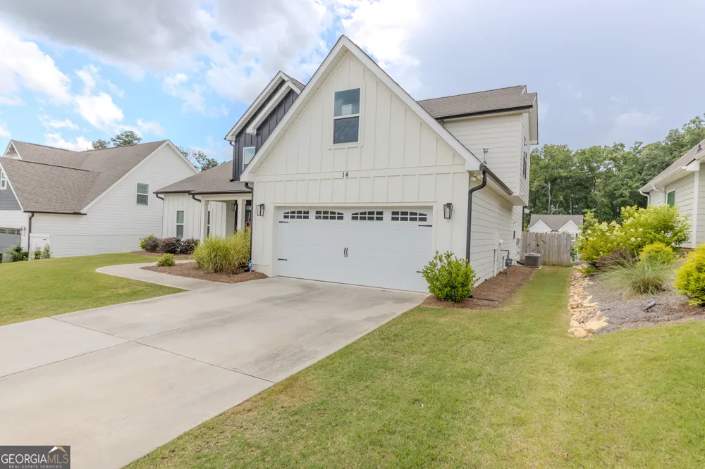 14 Dayton Way Sharpsburg, GA 30277