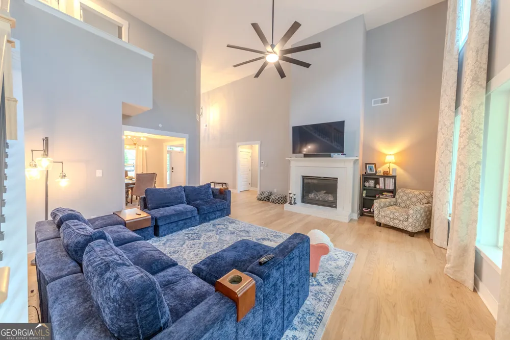 14 Dayton Way Sharpsburg, GA 30277