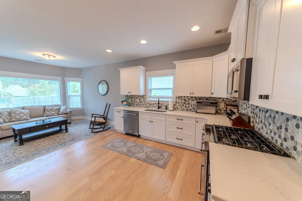 14 Dayton Way Sharpsburg, GA 30277