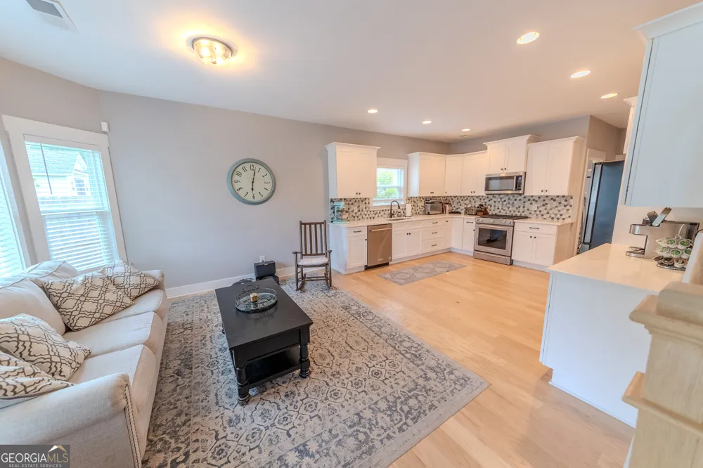 14 Dayton Way Sharpsburg, GA 30277