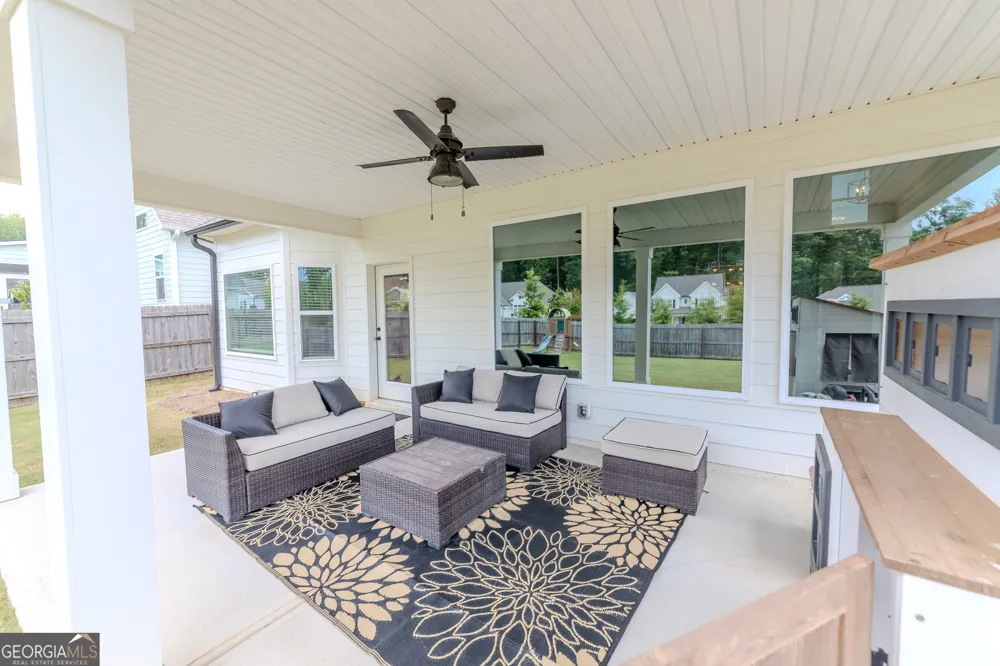 14 Dayton Way Sharpsburg, GA 30277