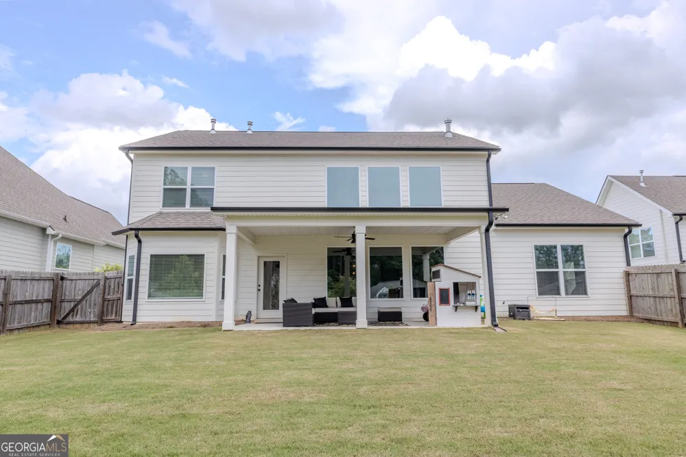 14 Dayton Way Sharpsburg, GA 30277