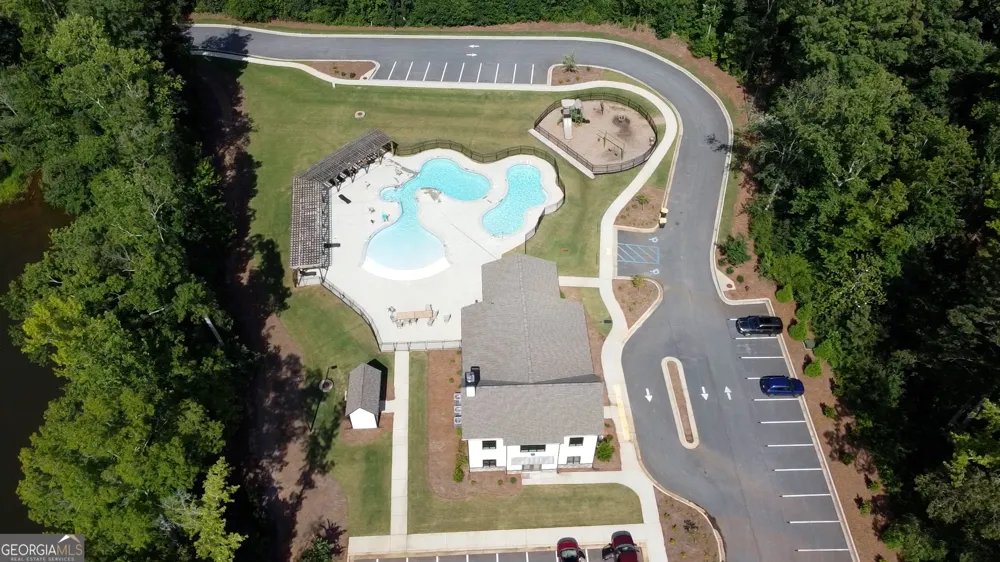 14 Dayton Way Sharpsburg, GA 30277