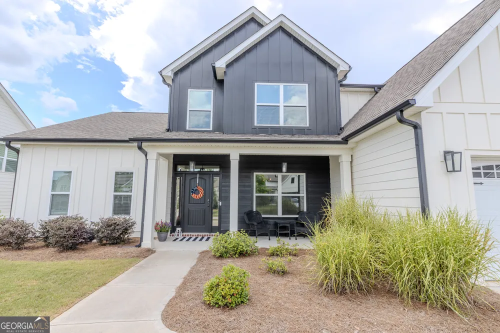 14 Dayton Way Sharpsburg, GA 30277