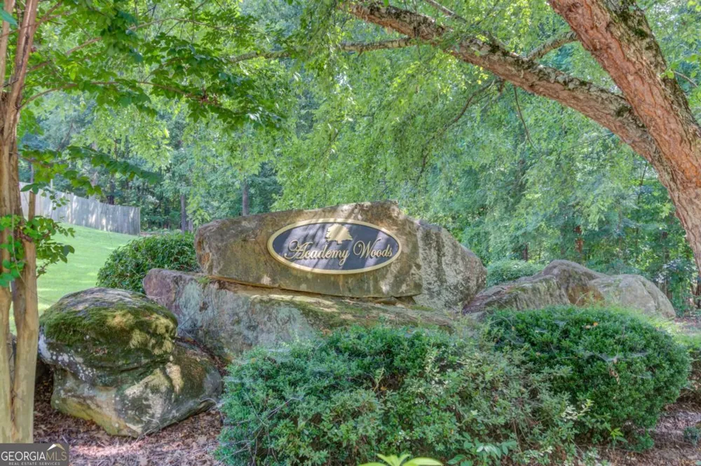 374 Academy Woods DR Jefferson, GA 30549