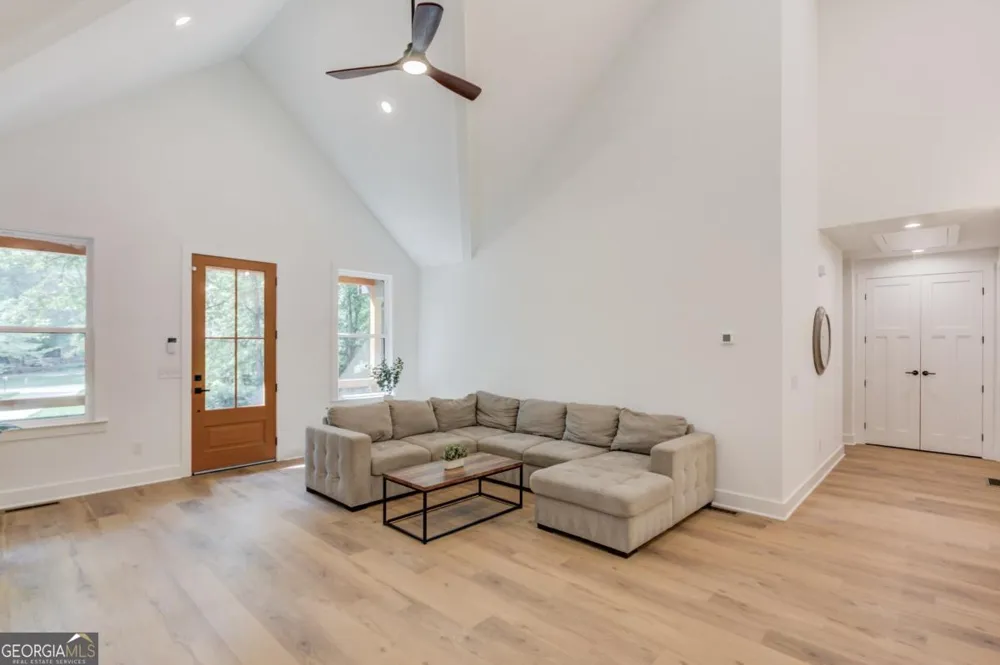 374 Academy Woods DR Jefferson, GA 30549