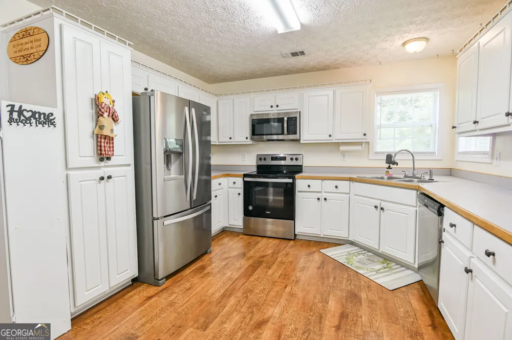 314 Black Willow CT Locust Grove, GA 30248