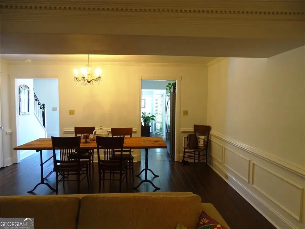 410 Forestgate CT Sandy Springs, GA 30350