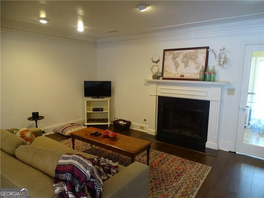 410 Forestgate CT Sandy Springs, GA 30350