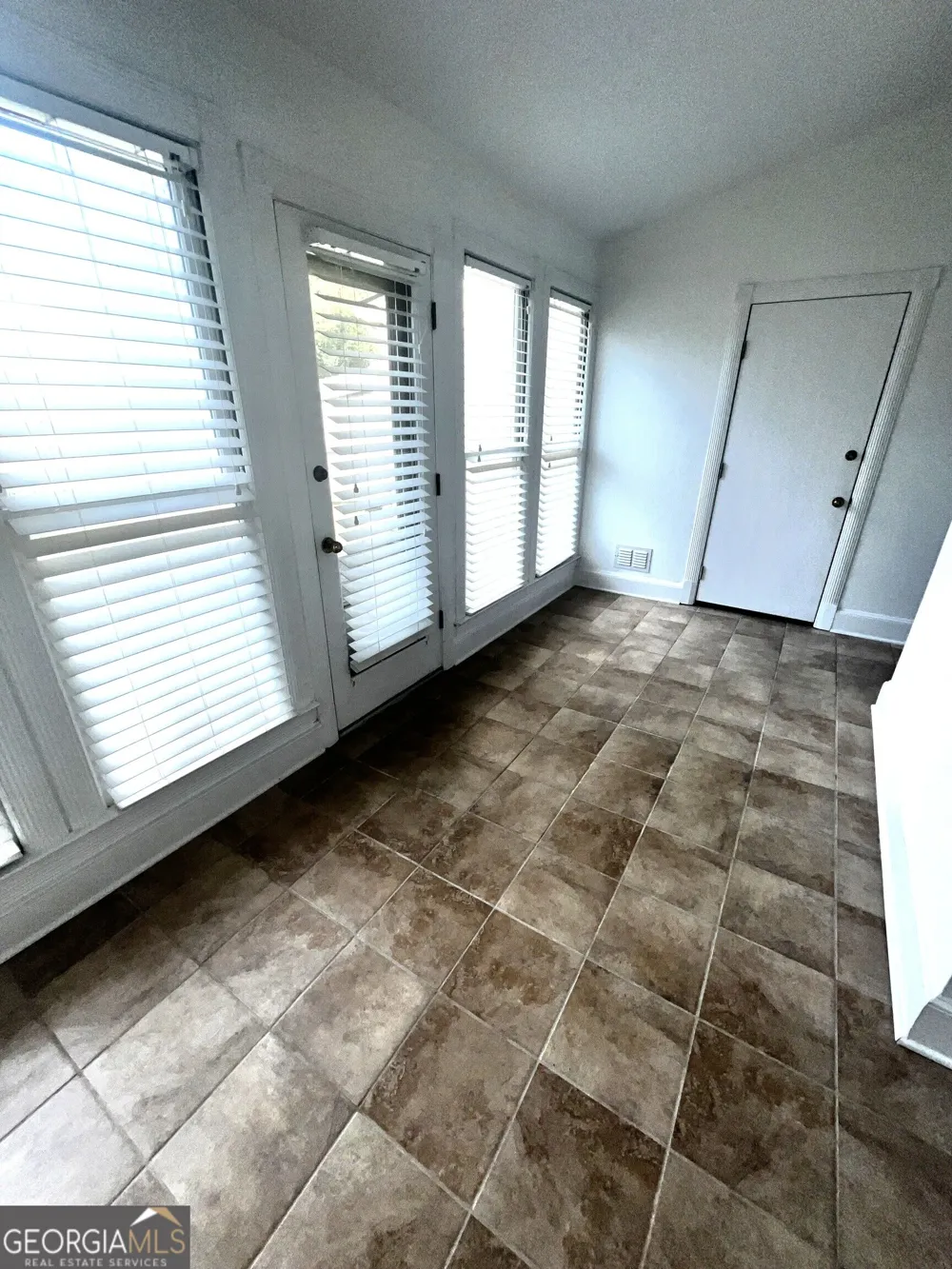 410 Forestgate CT Sandy Springs, GA 30350