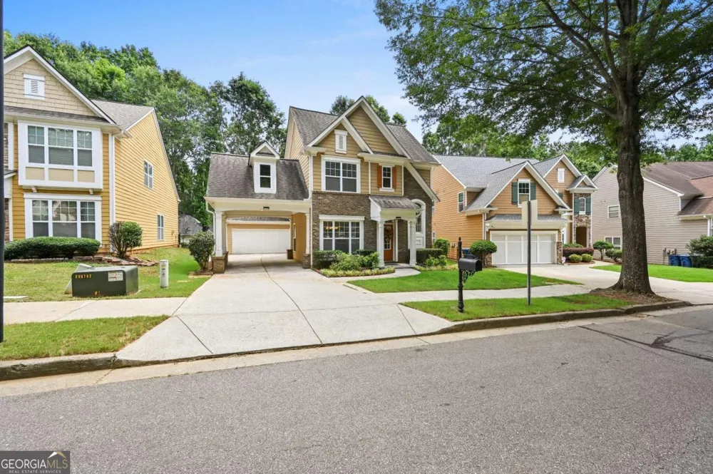 3267 Wyesham CIR Duluth, GA 30096