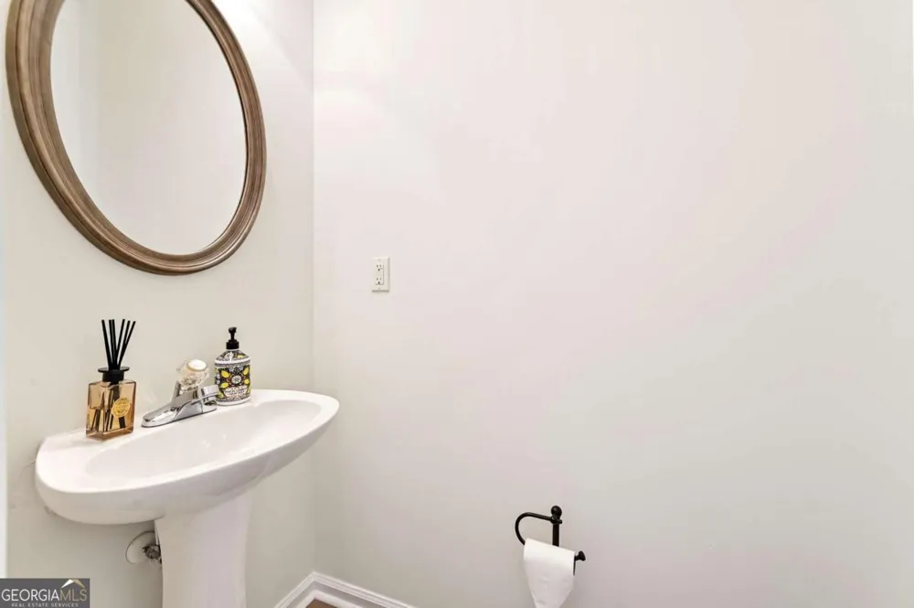 3267 Wyesham CIR Duluth, GA 30096
