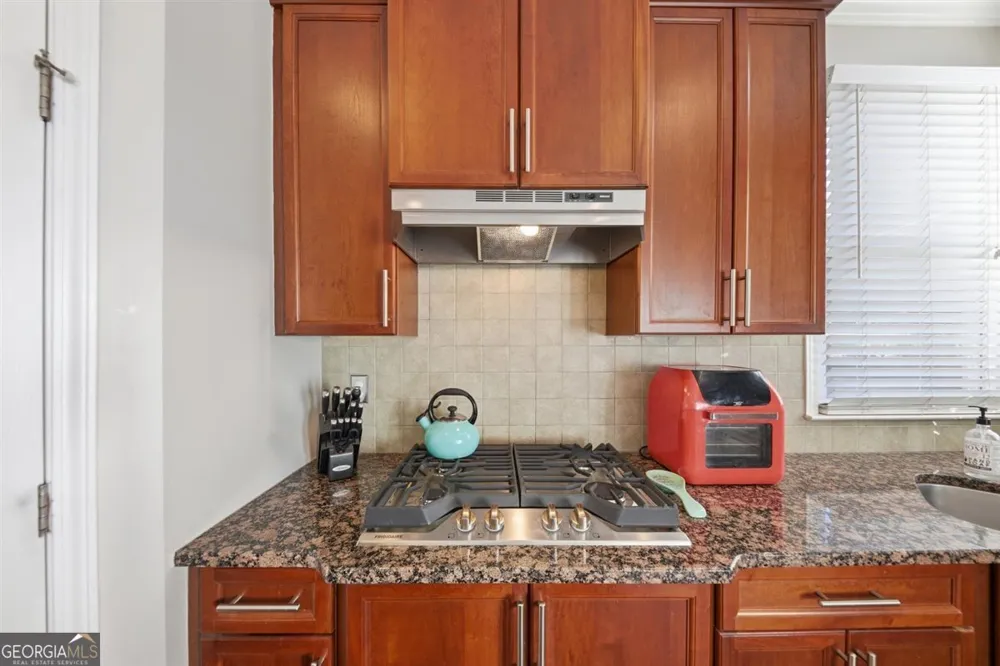 1719 Cromwell LN Lithia Springs, GA 30122