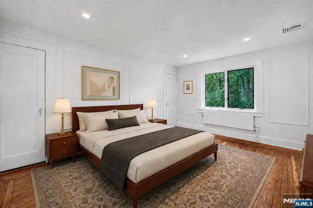 8 Harriot Avenue Harrington Park, NJ 07640