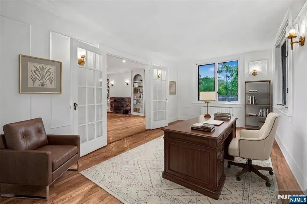 8 Harriot Avenue Harrington Park, NJ 07640