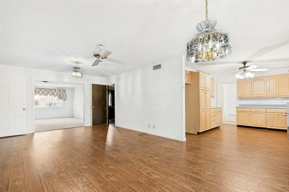 608 W Cheryl Avenue Hurst, TX 76053