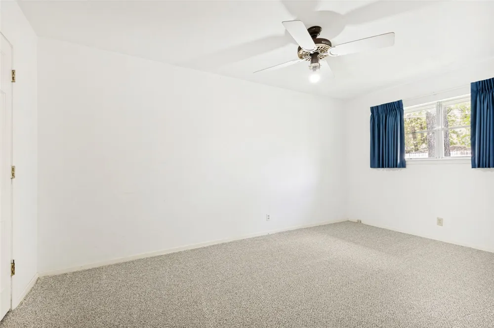 608 W Cheryl Avenue Hurst, TX 76053