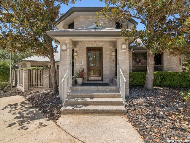 6122 Windy Knoll Windcrest, TX 78239