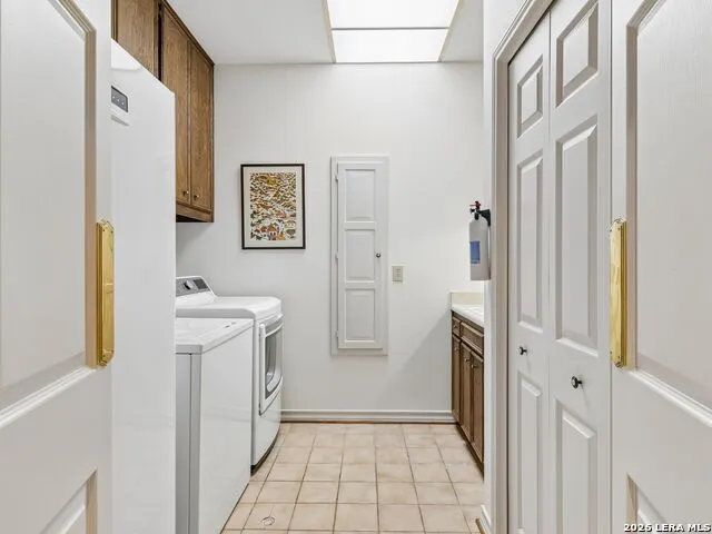 6122 Windy Knoll Windcrest, TX 78239