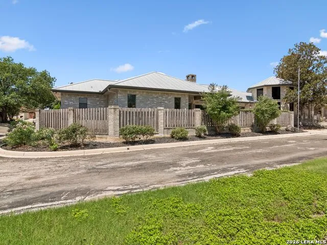 6122 Windy Knoll Windcrest, TX 78239