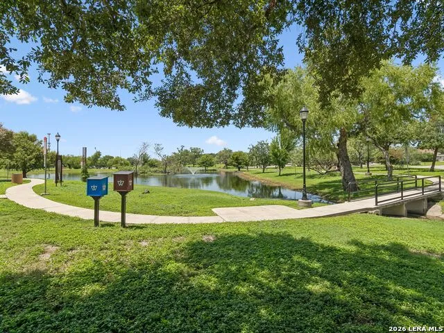 6122 Windy Knoll Windcrest, TX 78239