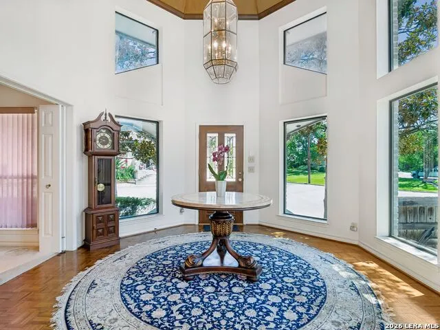 6122 Windy Knoll Windcrest, TX 78239