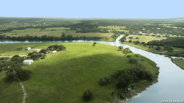 325 RIVER RDG Spring Branch, TX 78070