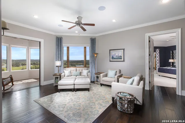 325 RIVER RDG Spring Branch, TX 78070