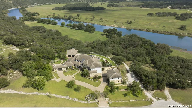 325 RIVER RDG Spring Branch, TX 78070