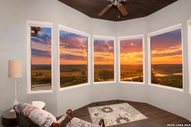 325 RIVER RDG Spring Branch, TX 78070